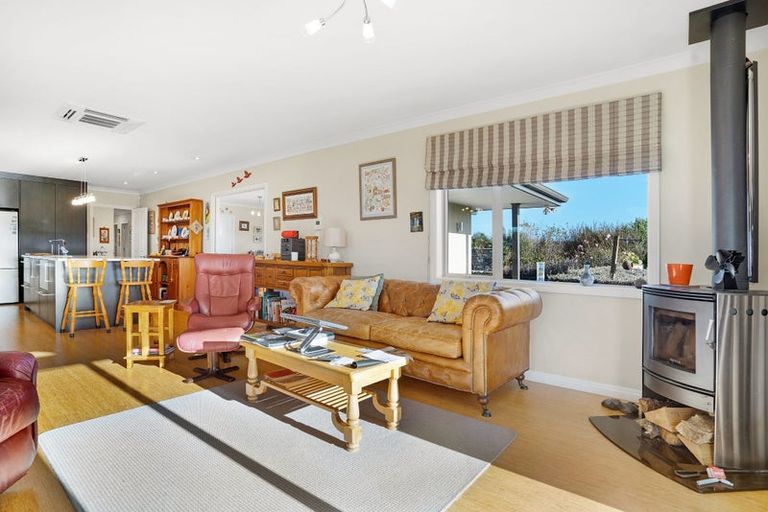 Photo of property in 39 Welch Road, Opaki, Masterton, 5871