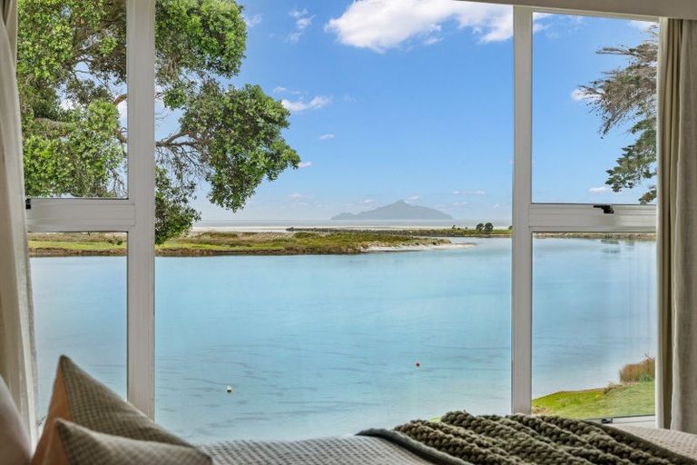 Photo of property in 281 Cove Road, Waipu, 0582