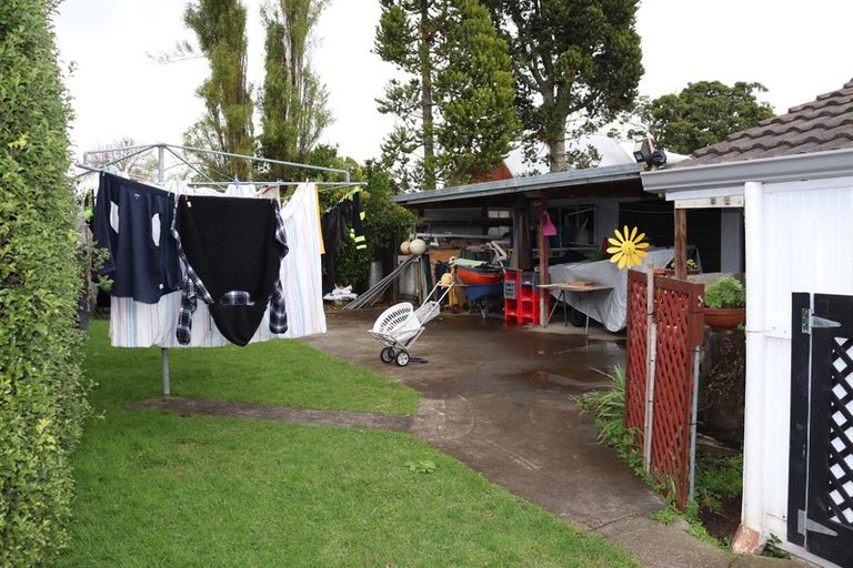 Photo of property in 15 Mcentee Street, Papakura, 2110