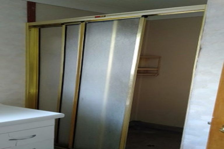 Photo of property in 4 Clendon Court, Roslyn, Palmerston North, 4414