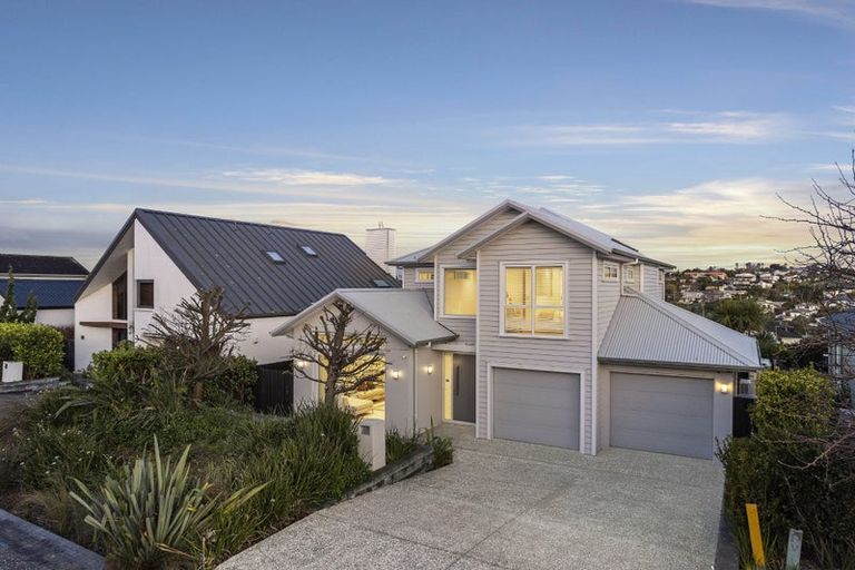 Photo of property in 9 Tuatini Place, Long Bay, Auckland, 0630