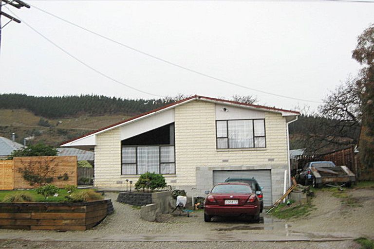 Photo of property in 66 Sunderland Street, Clyde, 9330