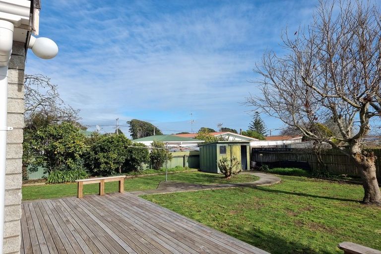 Photo of property in 13 Dittmer Street, Otaki, 5512