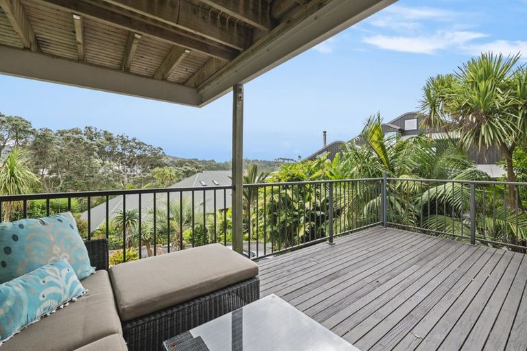 Photo of property in 31a Ocean View Road, Hatfields Beach, Orewa, 0931