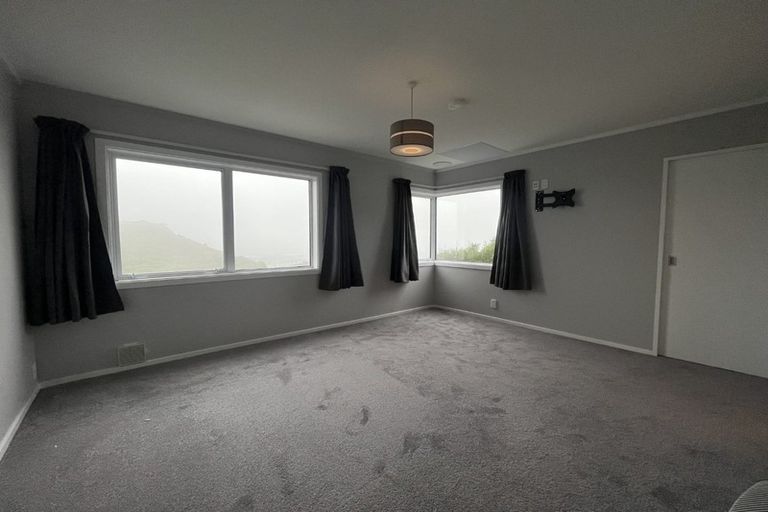 Photo of property in 125 Maungaraki Road, Korokoro, Lower Hutt, 5012