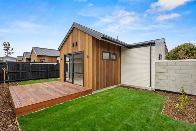 Photo of property in 1/30 Clyde Road, Upper Riccarton, Christchurch, 8041