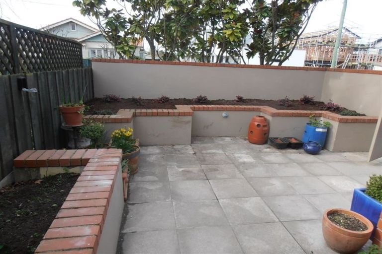 Photo of property in 3a Browns Road, St Albans, Christchurch, 8014