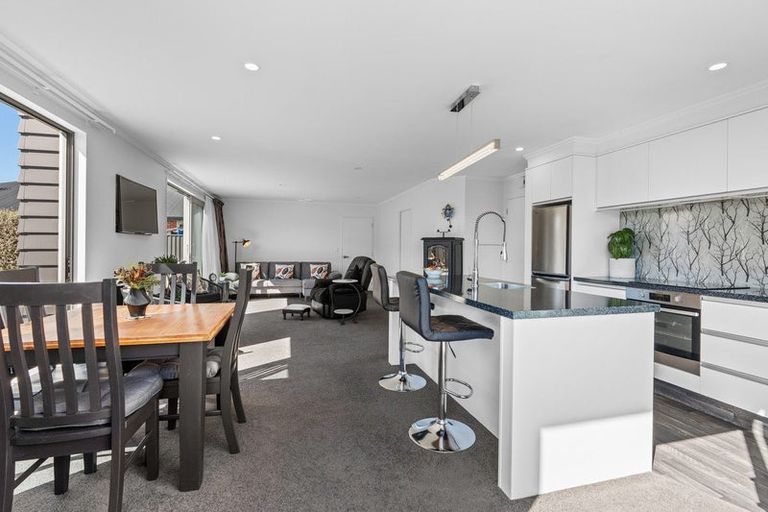 Photo of property in 14d Hartstonge Avenue, Mosgiel, 9024