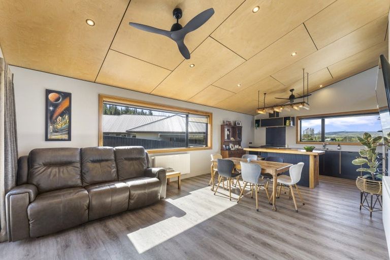 Photo of property in 25 Meyer Street, Alexandra, 9320