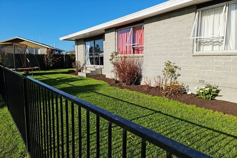 Photo of property in 19 Stacey Place, Woolston, Christchurch, 8062