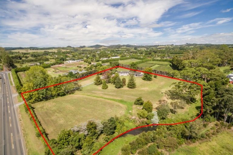 Photo of property in 73 Cobham Road, Kerikeri, 0230