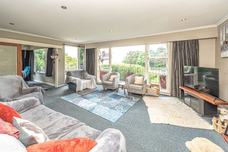 Photo of property in 2 Hillside Terrace, Saint Johns Hill, Whanganui, 4500