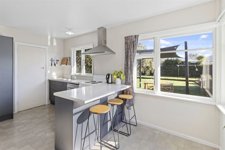 Photo of property in 6 Glencoe Street, Burnside, Christchurch, 8053