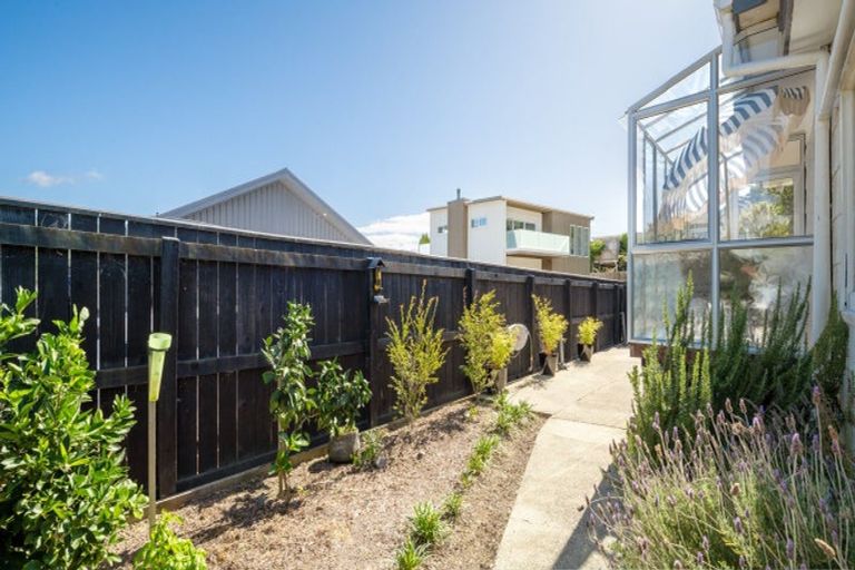 Photo of property in 321 Waikawa Road, Waikawa, Picton, 7220