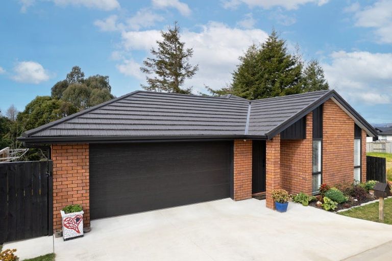 Photo of property in 19 Lily Way, Pyes Pa, Tauranga, 3112