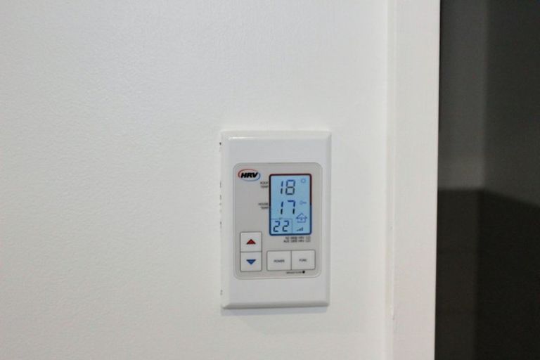 Photo of property in 8/10 Ruru Street, Eden Terrace, Auckland, 1021