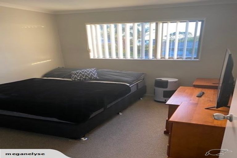 Photo of property in 11a Mangos Place, Pakuranga, Auckland, 2010