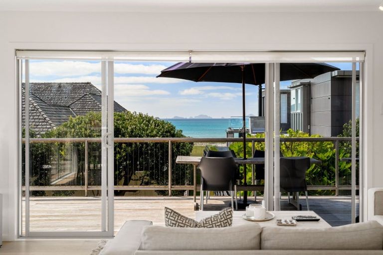 Photo of property in 10 Easdale Place, Pauanui, Hikuai, 3579