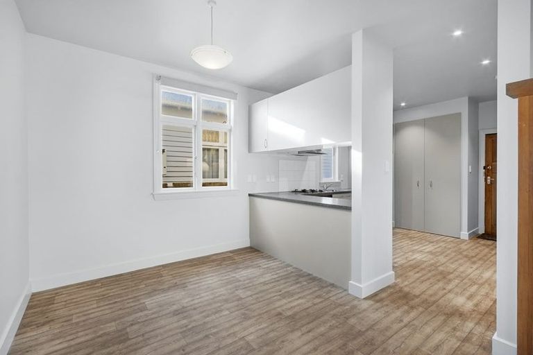 Photo of property in 27 Massey Crescent, St Albans, Christchurch, 8014