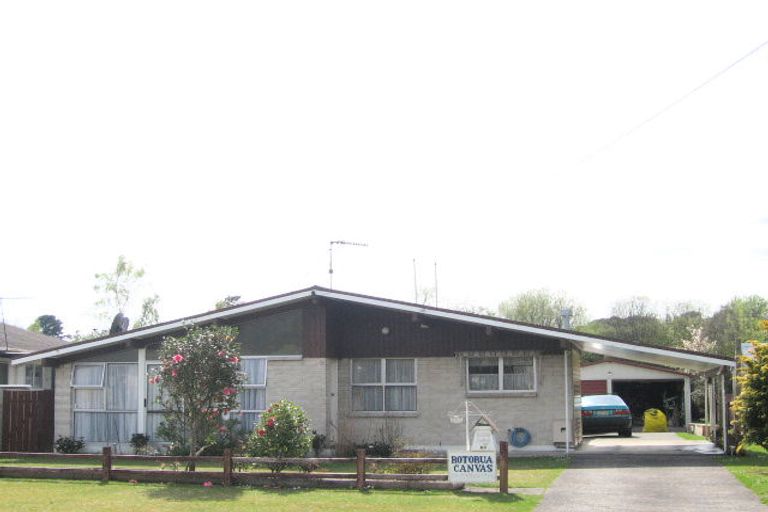 Photo of property in 62 Barnard Road, Fairy Springs, Rotorua, 3015