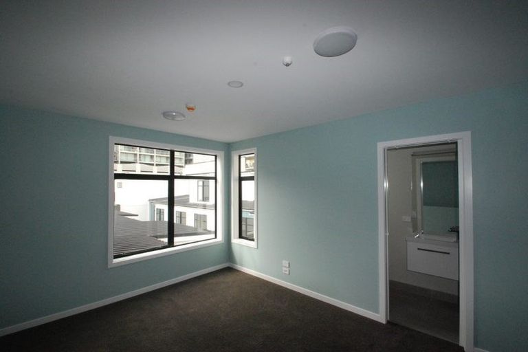 Photo of property in 6/5 Ebor Street, Te Aro, Wellington, 6011