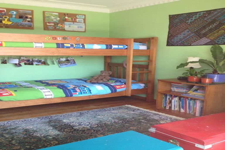 Photo of property in 22 Oxford Street, Holmes Hill, Oamaru, 9401