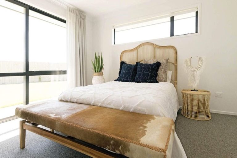 Photo of property in 39b Rangimaarie Crescent, Snells Beach, 0920