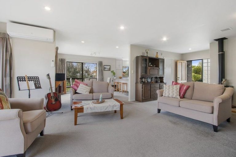 Photo of property in 49 Levley Lane, Katikati, 3129