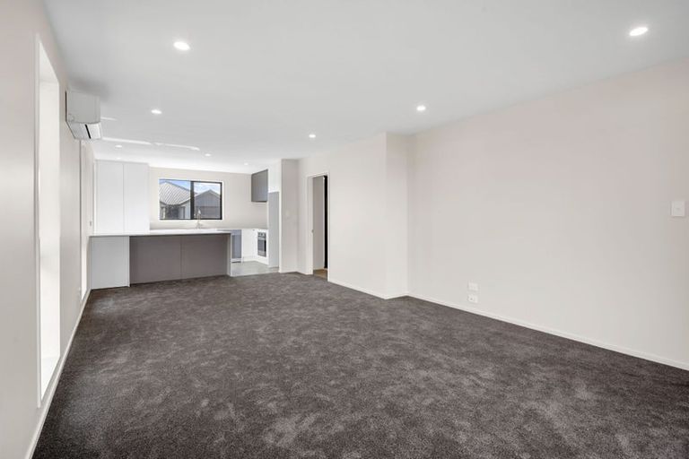 Photo of property in 28 Te Pakiaka Road, Pegasus, 7612