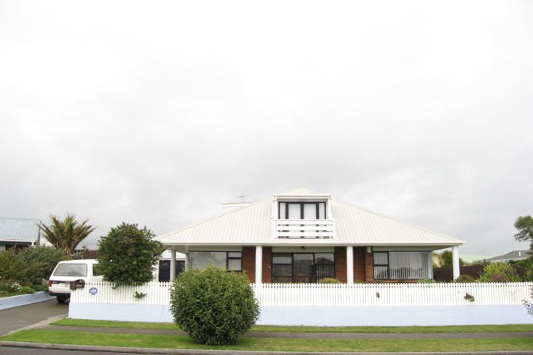 Photo of property in 3 Meade Place, Bell Block, New Plymouth, 4312