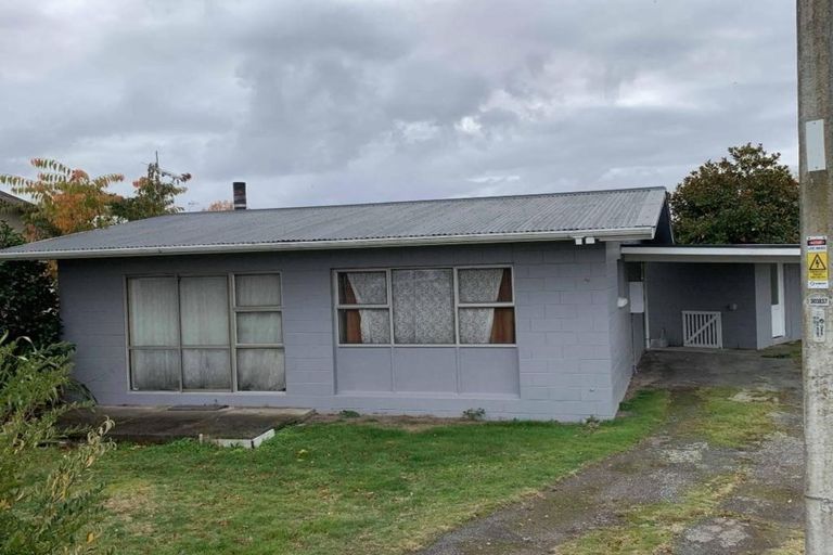 Photo of property in 13 Robinson Avenue, Holdens Bay, Rotorua, 3010