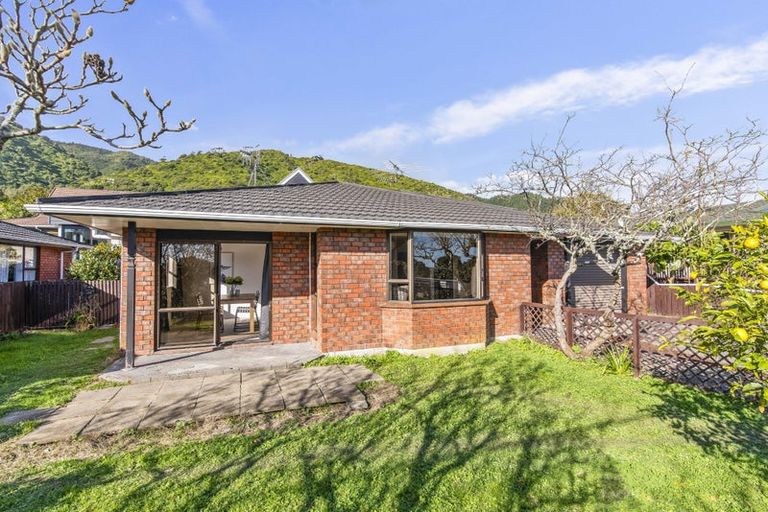 Photo of property in 29 Winara Avenue, Waikanae, 5036