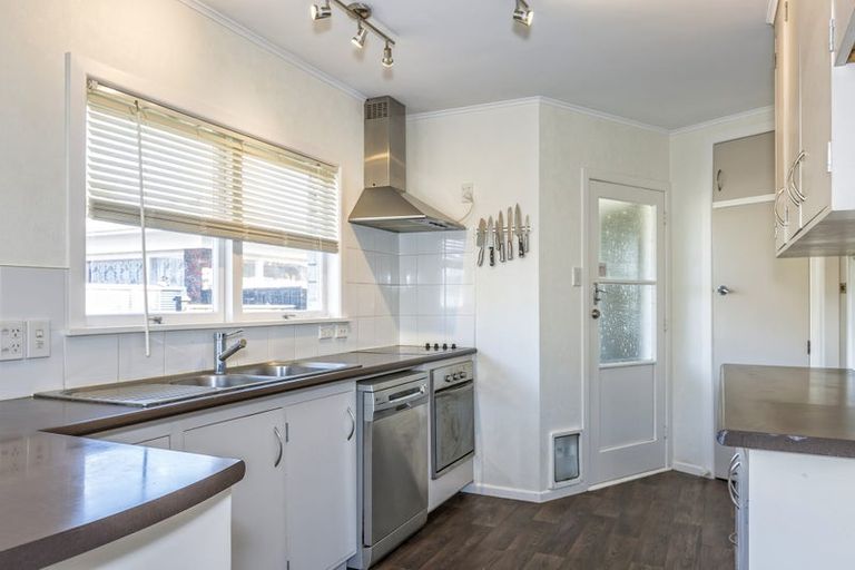 Photo of property in 23 Crisp Avenue, Pukekohe, 2120