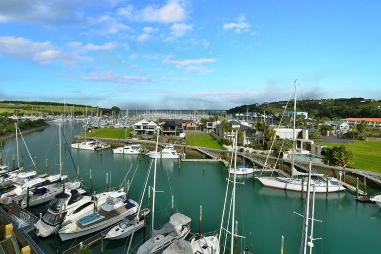 Photo of property in 68 Harbour Village Drive, Gulf Harbour, Whangaparaoa, 0930