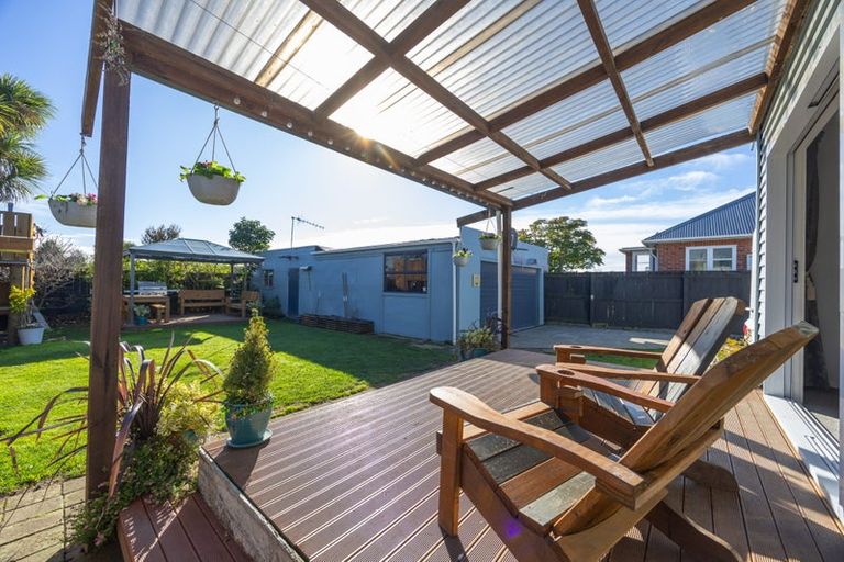 Photo of property in 43 Frederick Street, Terrace End, Palmerston North, 4410