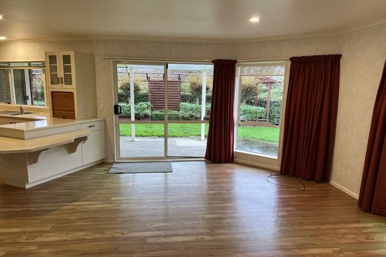 Photo of property in 118 Waihou Road, Levin, 5571