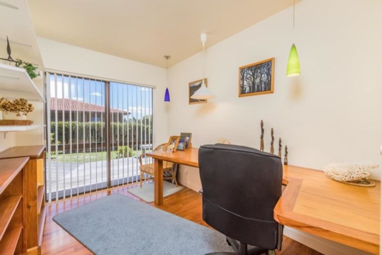 Photo of property in 2 Wentworth Terrace, Kerikeri, 0230