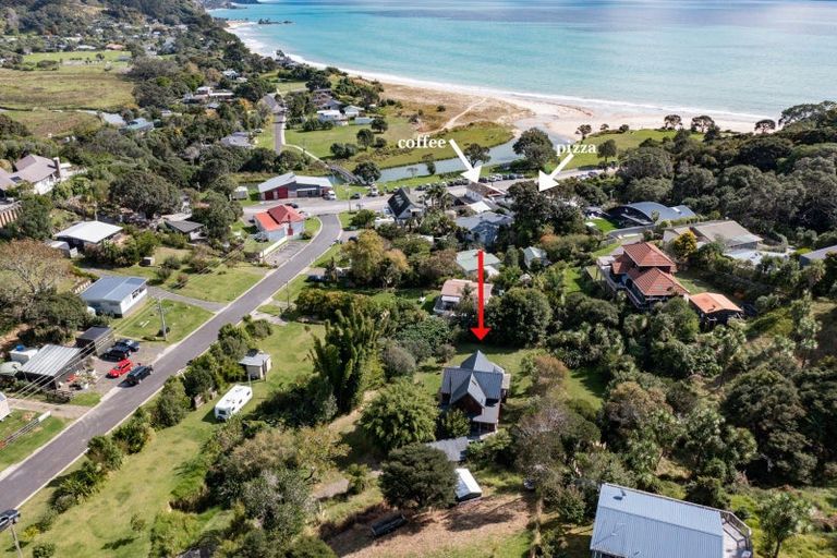Photo of property in 15 Irishtown Road, Kuaotunu, Whitianga, 3592