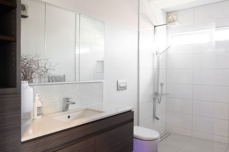 Photo of property in 12 George Street, Hospital Hill, Napier, 4110