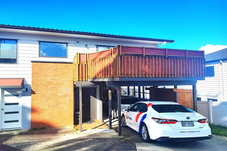 Photo of property in 120 Golf Road, New Lynn, Auckland, 0600