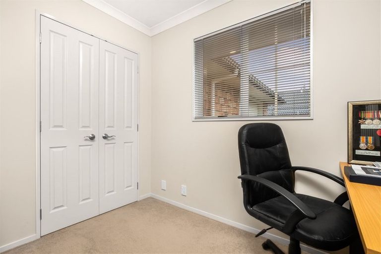 Photo of property in 31 Thomas Moore Place, Pukekohe, 2120