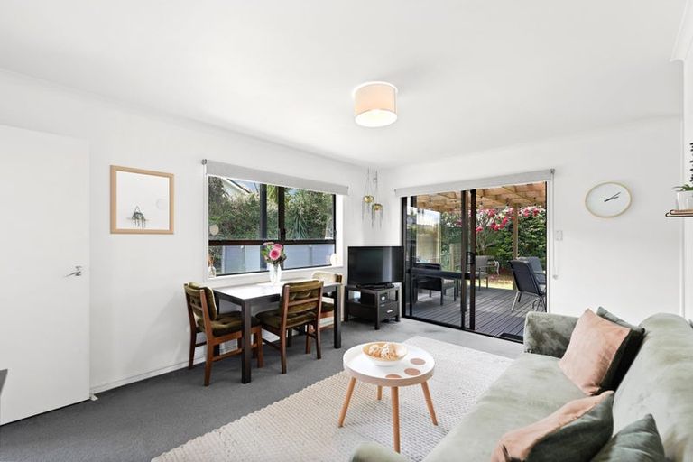 Photo of property in 72a Sandwich Road, St Andrews, Hamilton, 3200