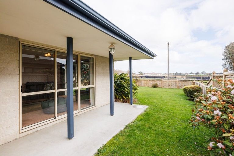 Photo of property in 23 Rose Place, Awapuni, Palmerston North, 4412