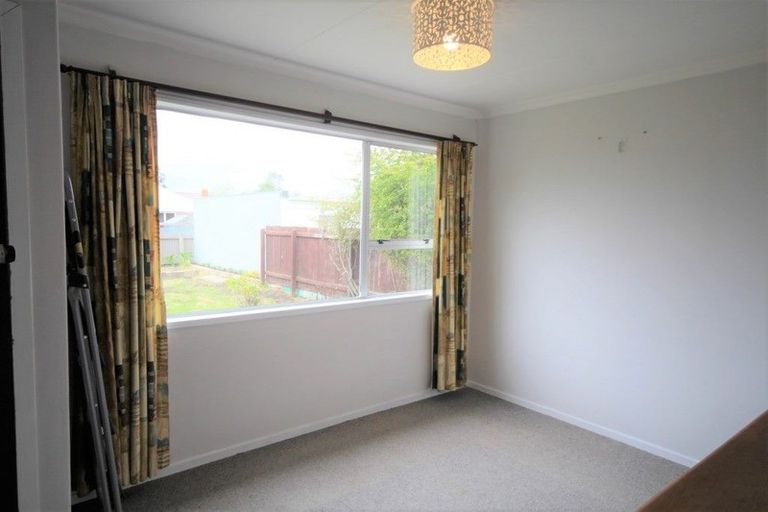 Photo of property in 50 Kirkcaldy Street, South Dunedin, Dunedin, 9012