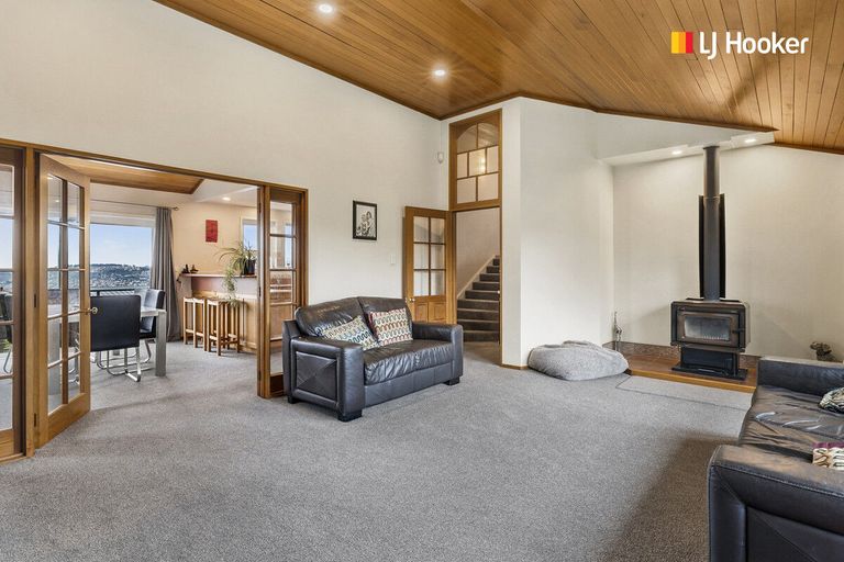 Photo of property in 244 Larnach Road, Waverley, Dunedin, 9013