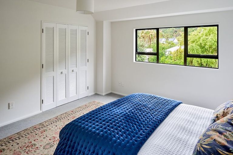 Photo of property in 1/372 Muritai Road, Eastbourne, Lower Hutt, 5013