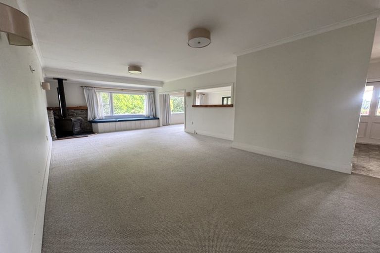 Photo of property in 220 Woodside Road, Woodside, Greytown, 5794