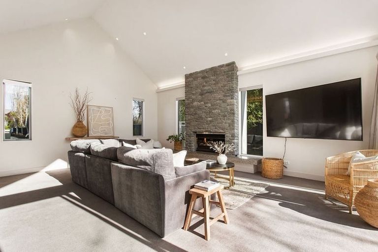 Photo of property in 63a Glandovey Road, Fendalton, Christchurch, 8052