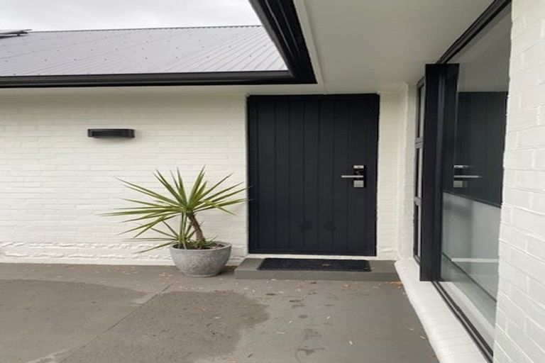 Photo of property in 179 Fendalton Road, Fendalton, Christchurch, 8052