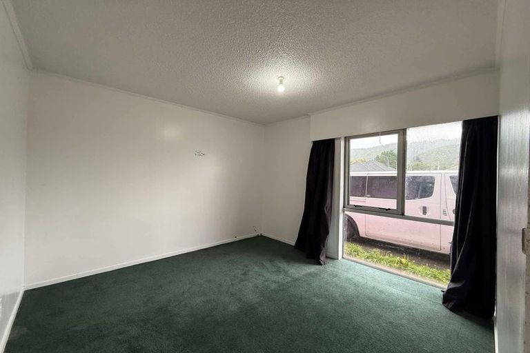 Photo of property in 43 Merton Street, Trentham, Upper Hutt, 5018